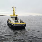 Dykeriet i Kil AB och Arvikens Elentreprenad AB förlägger ny el- och fiberkabel mellan Örsholmen och Jäverön. Karlstads El- och Stadsnät AB 2022